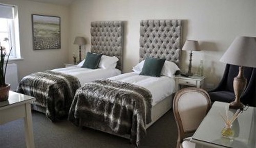 Chambre avec lits jumeaux