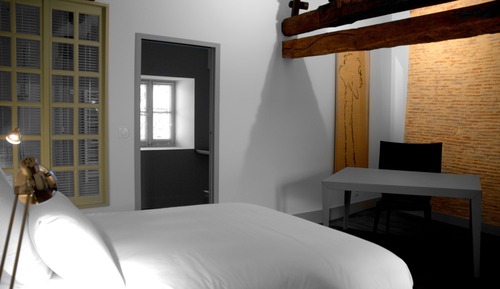 Chambre Double Confort, 1 grand lit, vue piscine