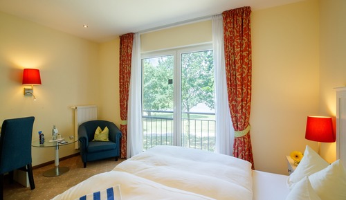 Chambre Double, en bord de lac