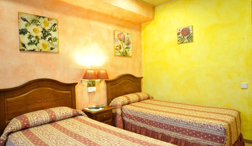 Chambre Quadruple (Pets not allowed - No Elevator)
