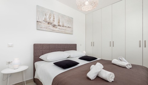 Appartement, balcon (Pinia)