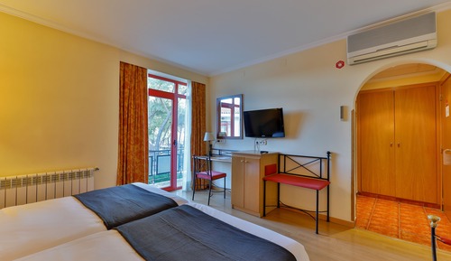 Chambre Supérieure avec lits jumeaux