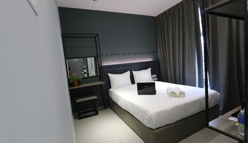Chambre Standard (Queen with Window)