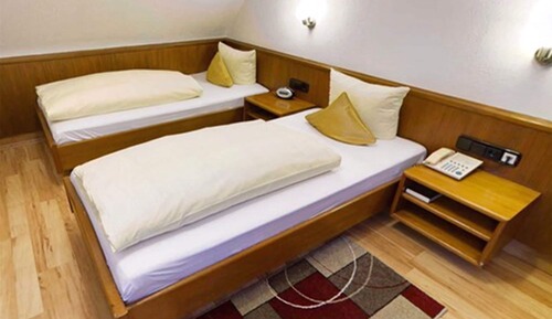 Chambre avec lits jumeaux