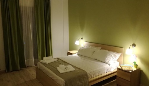 Chambre Double Confort, balcon, vue vallée (Private External Bathroom)