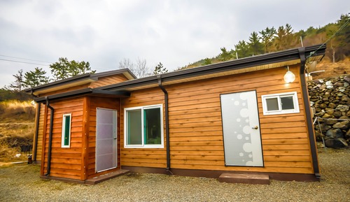 Chambre (Wood House)