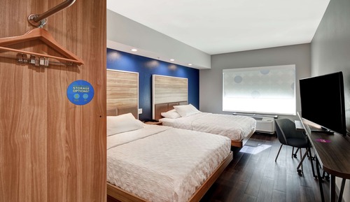 Chambre, 2 grands lits