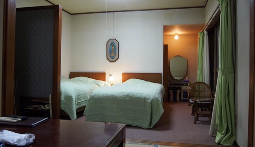 Chambre Familiale, salle de bains privée (with Tatami Area)