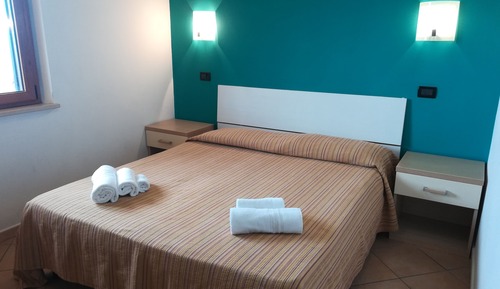 Chambre Double, salle de bains privée