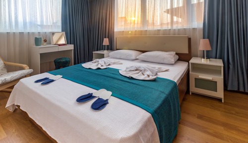 Chambre Quadruple Panoramique, 1 grand lit, non-fumeurs, vue mer