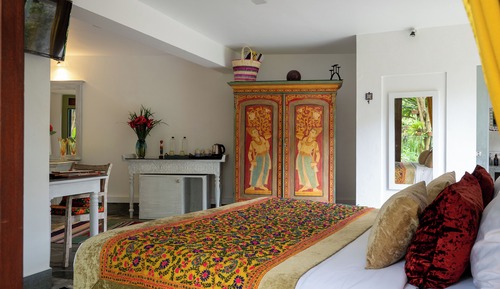 Chambre Double Deluxe, vue jardin, en bord de lac