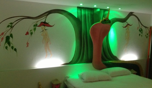 Chambre Double Confort, 1 grand lit, accès piscine, en bord de piscine