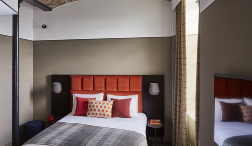 Chambre Premium, 1 très grand lit