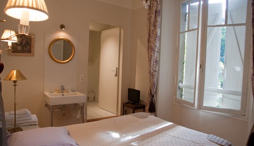 Chambre avec lits jumeaux