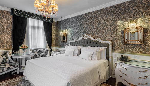 Suite Deluxe, baignoire à jets (Majestic)
