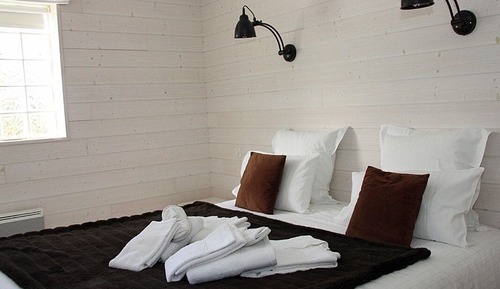 Appartement Supérieur, salle de bains attenante, vue jardin (Au Rez-de-chaussee)