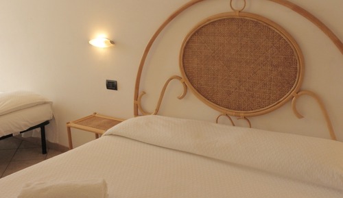 Chambre Quadruple, balcon, vue mer (9)