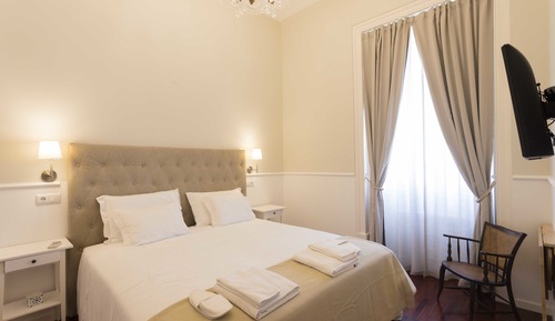 Chambre Double ou avec lits jumeaux, salle de bains privée (6)