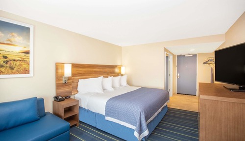 Chambre, 1 très grand lit, non-fumeurs