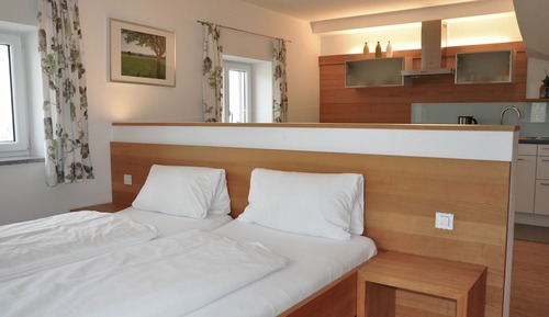 Chambre Triple, vue jardin