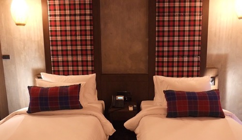 Chambre Supérieure avec lits jumeaux