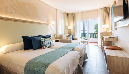 Chambre avec lits jumeaux