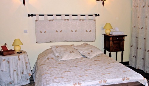 Chambre Triple (Papillons)