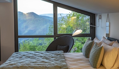 Suite, vue montagne
