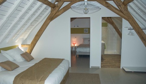 Chambre Familiale (Les Graminés)