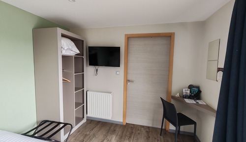 Chambre Double, accessible aux personnes à mobilité réduite