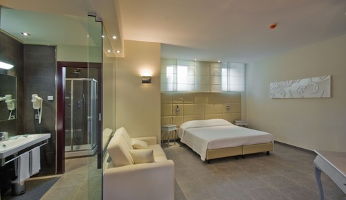 Suite, vue jardin