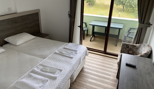 Chambre Standard Double ou avec lits jumeaux