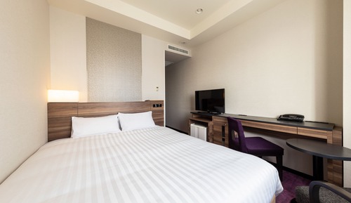 Chambre Double, non-fumeurs (For 1 Guest)