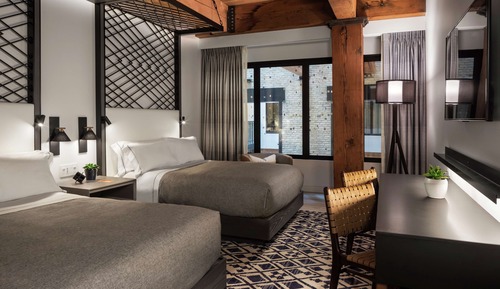 Chambre, 2 grands lits