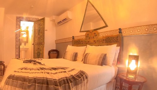 Chambre Double Design, salle de bains attenante, dans la tour (Prince Ali)