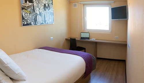 Chambre Double Standard, 1 grand lit
