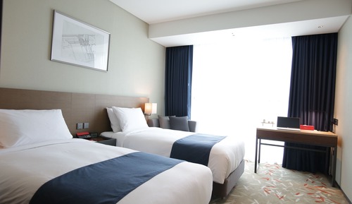 Chambre Standard avec lits jumeaux, vue ville