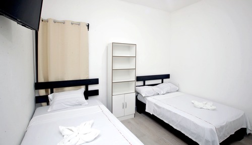 Chambre, 2 lits doubles (50 USD)