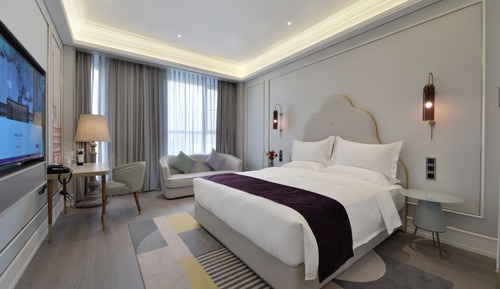 Chambre Supérieure, 1 très grand lit