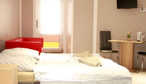 Chambre Deluxe Double ou avec lits jumeaux, accessible aux personnes à mobilité réduite