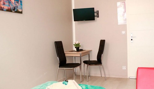 Chambre Simple Standard, accessible aux personnes à mobilité réduite, salle de bains commune