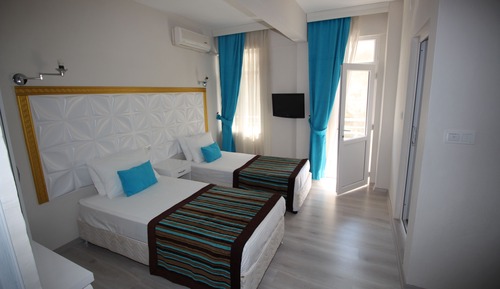 Chambre Standard Double ou avec lits jumeaux