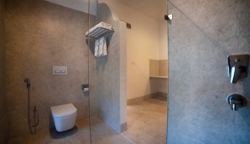 Chambre Standard Double ou avec lits jumeaux, 1 grand lit