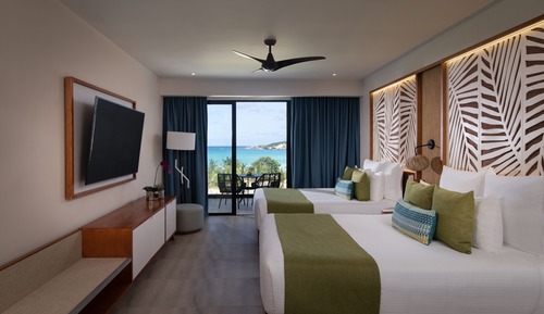 Preferred Club Jr. Suite Partial Ocean View Double