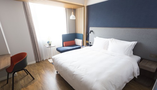 Chambre Standard, 1 très grand lit