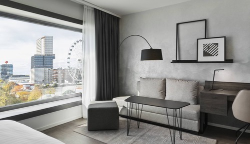 Studio Confort, 1 grand lit, vue ville