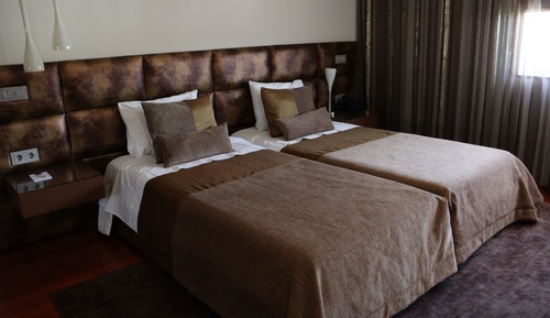 Chambre Exécutive avec lits jumeaux, non-fumeurs, vue piscine