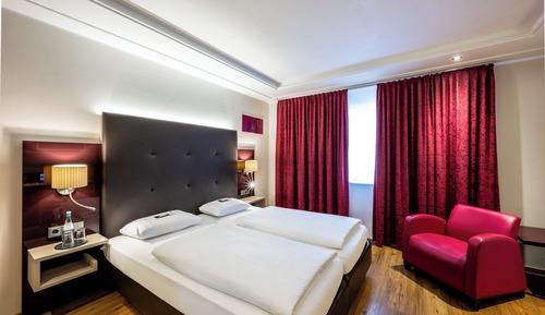 Chambre Double Confort, côté cour intérieure