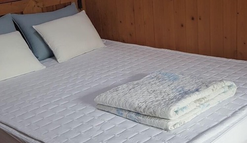 Chambre Tradition (Gyun-Woo & Jik-Nyu)