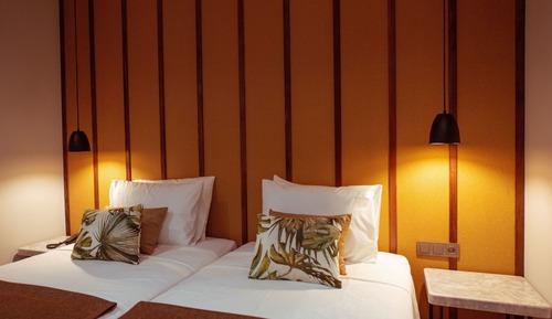 Chambre Supérieure, vue jardin